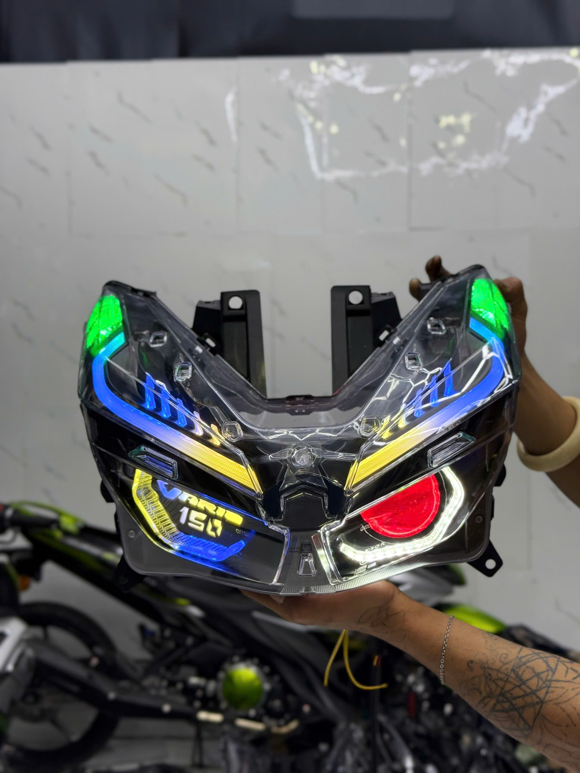 Cụm Pha Đèn Xe Vario 1 Bi Kèm Audi A11 + Full Mạch