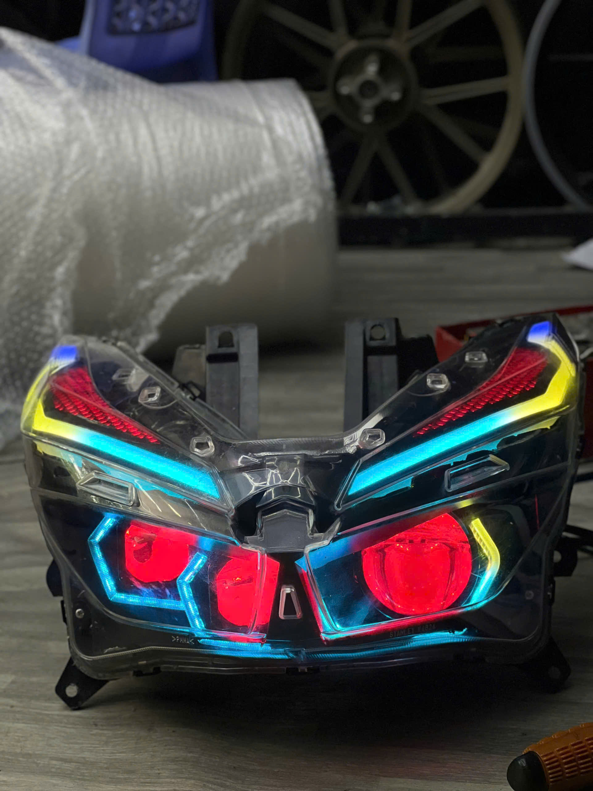 Pha Đèn Vario 3 Bi cầu Nguyên Cụm