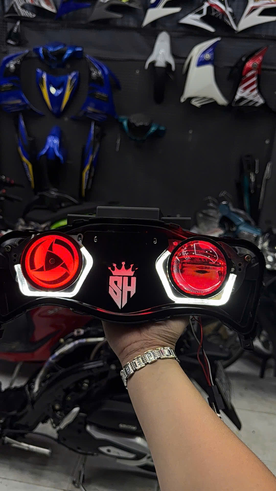 Pha đèn + audi + Mí + Hậu SH