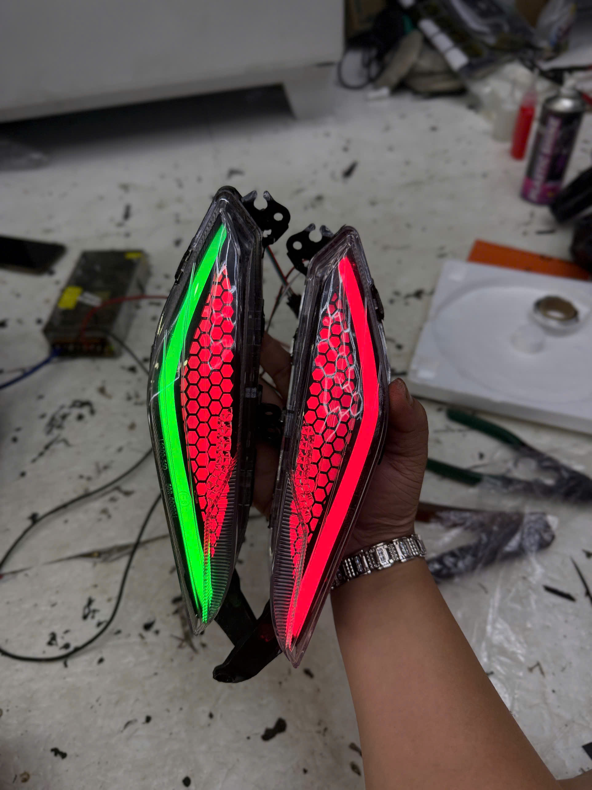 Cụm đèn demi lc135 Chỉnh App